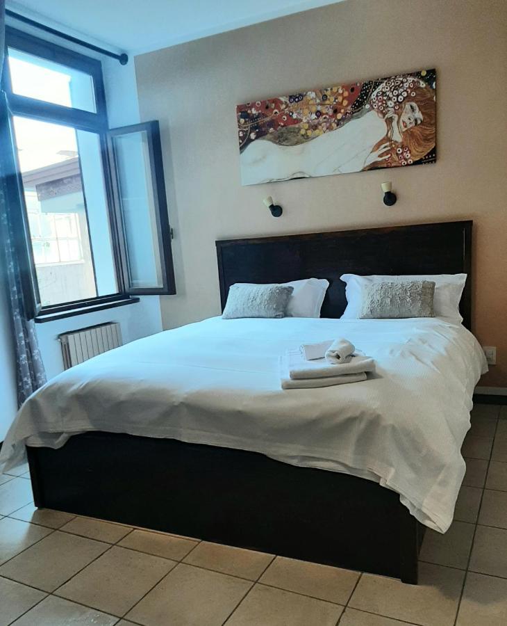 Camere Porto Vecchio Con Parcheggio A Pochi Passi Dal Castello Malcesine Zewnętrze zdjęcie