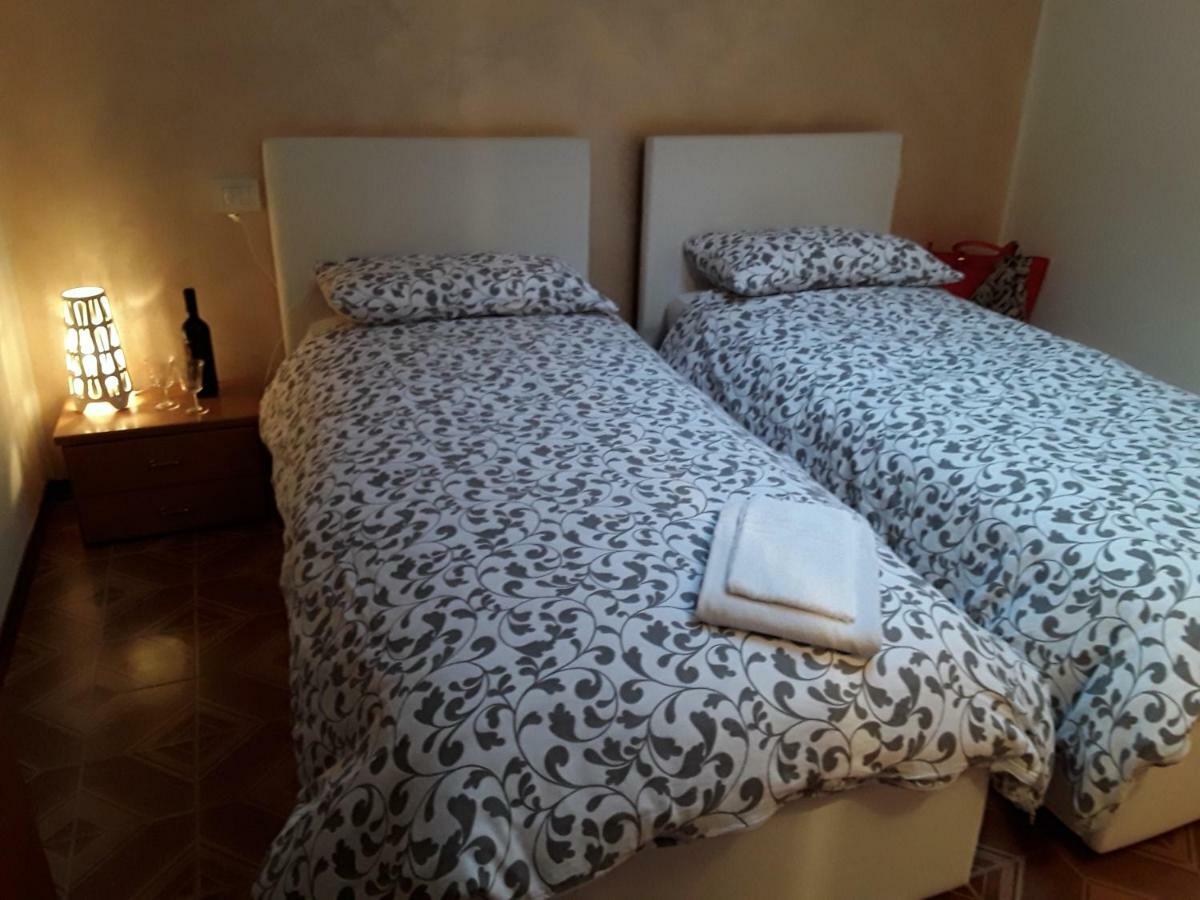 Camere Porto Vecchio Con Parcheggio A Pochi Passi Dal Castello Malcesine Zewnętrze zdjęcie